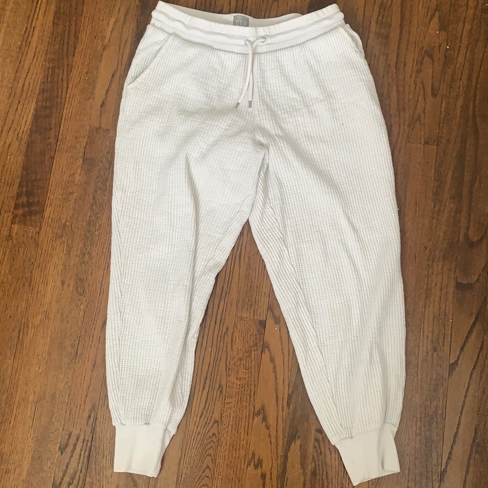GAP SWEAT PANTS